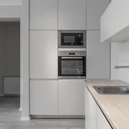 Bleri Apartment, 2 Bedroom, Free Parking Prishtine Bagian luar foto