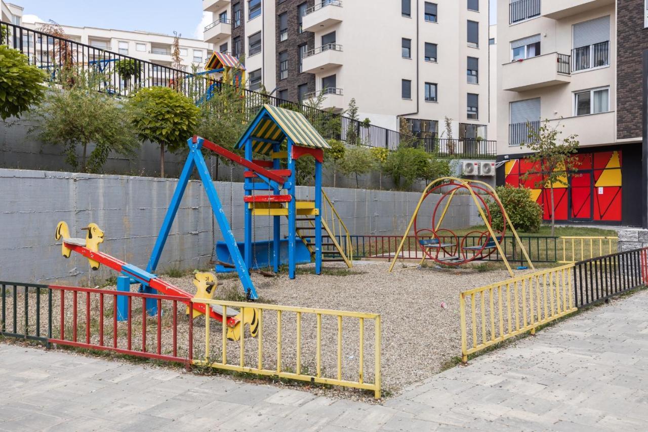 Bleri Apartment, 2 Bedroom, Free Parking Prishtine Bagian luar foto