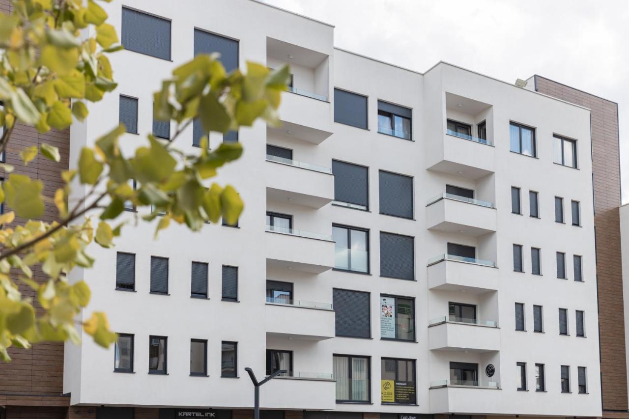 Bleri Apartment, 2 Bedroom, Free Parking Prishtine Bagian luar foto